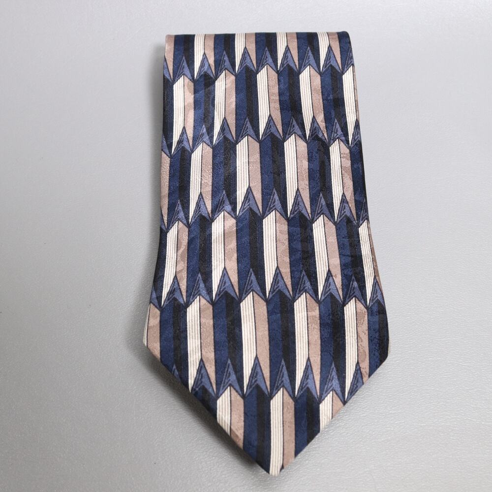 Louis Feraud Tie Mens 57 in Italian Silk Navy Blue Tan White Geo 3DWide